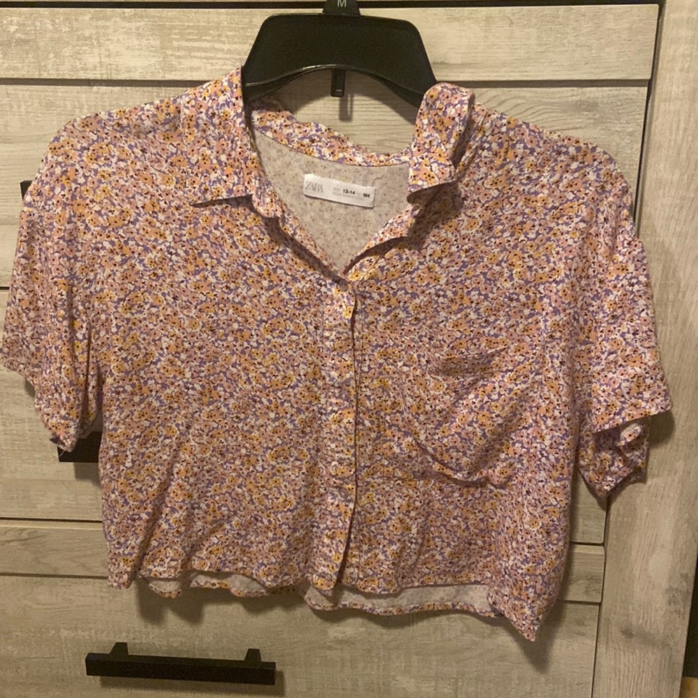 Zara button down shirt, kids size 13-14, color pink with flower details